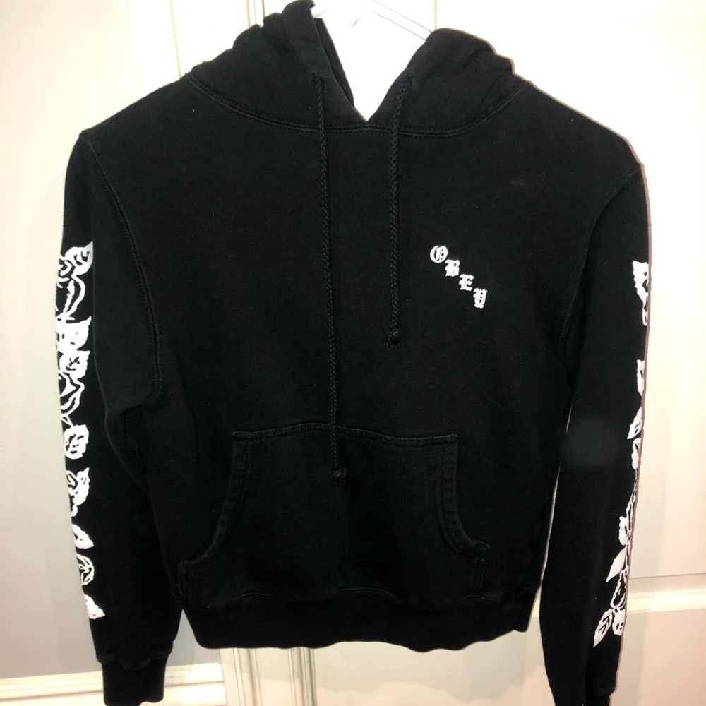 Obey sweatshirt